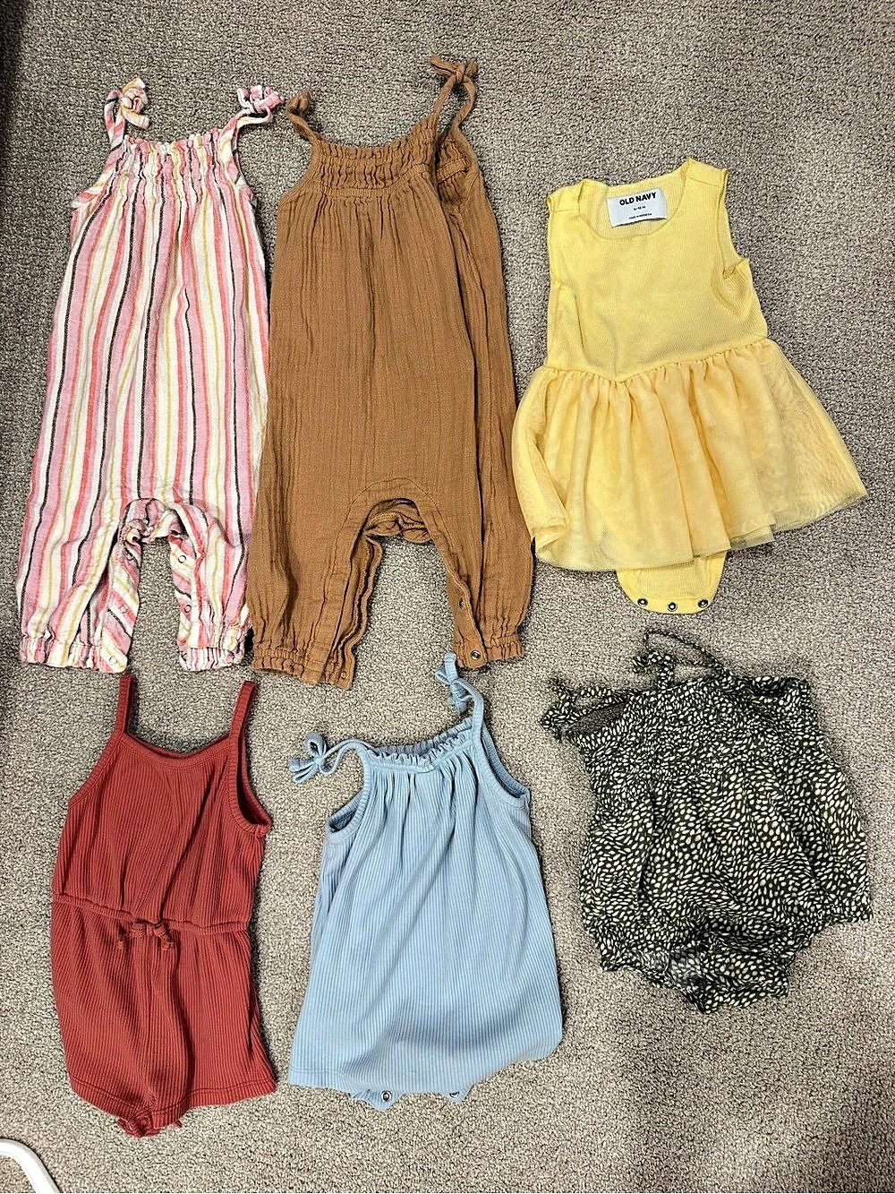 Old Navy Baby Girl 6-12M Bundle